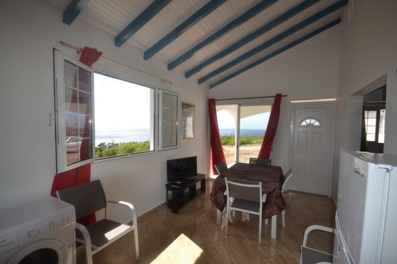 Вилла Planete Bleue Habitation Mes Desirs Beaurenom Экстерьер фото