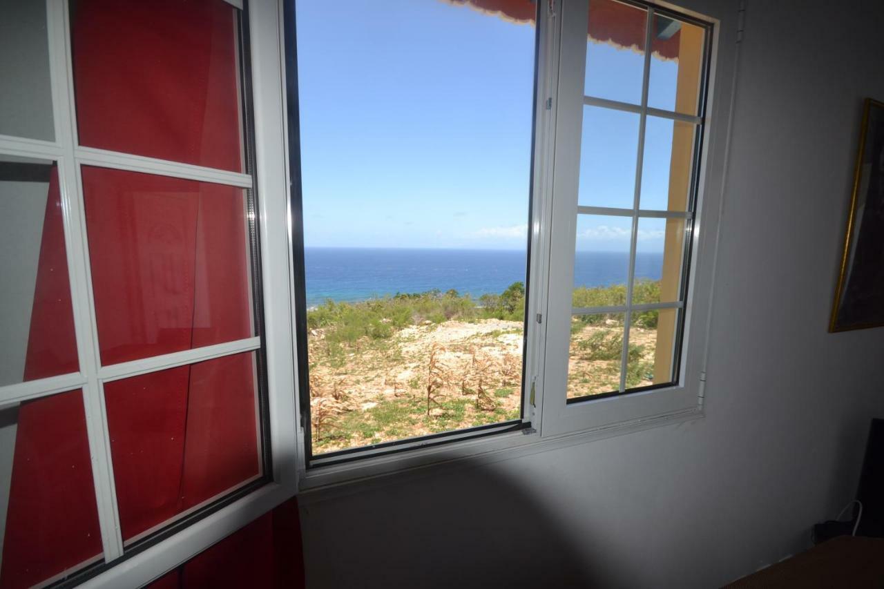 Вилла Planete Bleue Habitation Mes Desirs Beaurenom Экстерьер фото