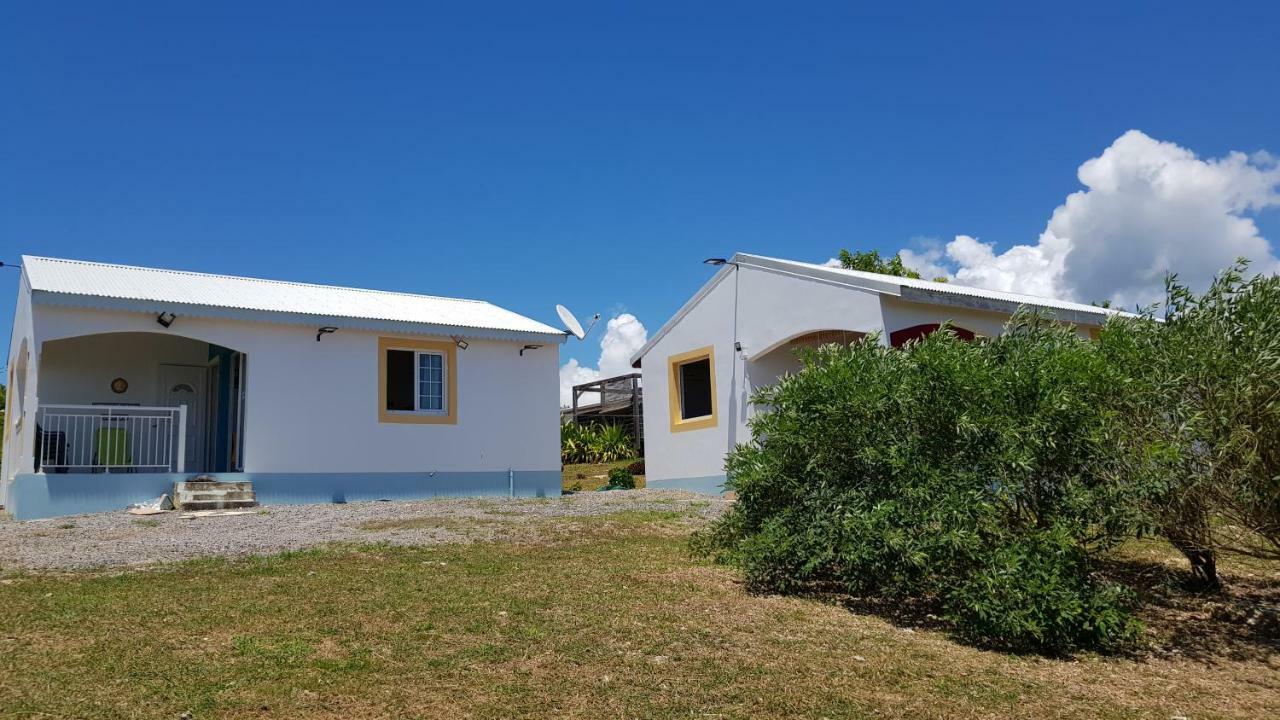 Вилла Planete Bleue Habitation Mes Desirs Beaurenom Экстерьер фото